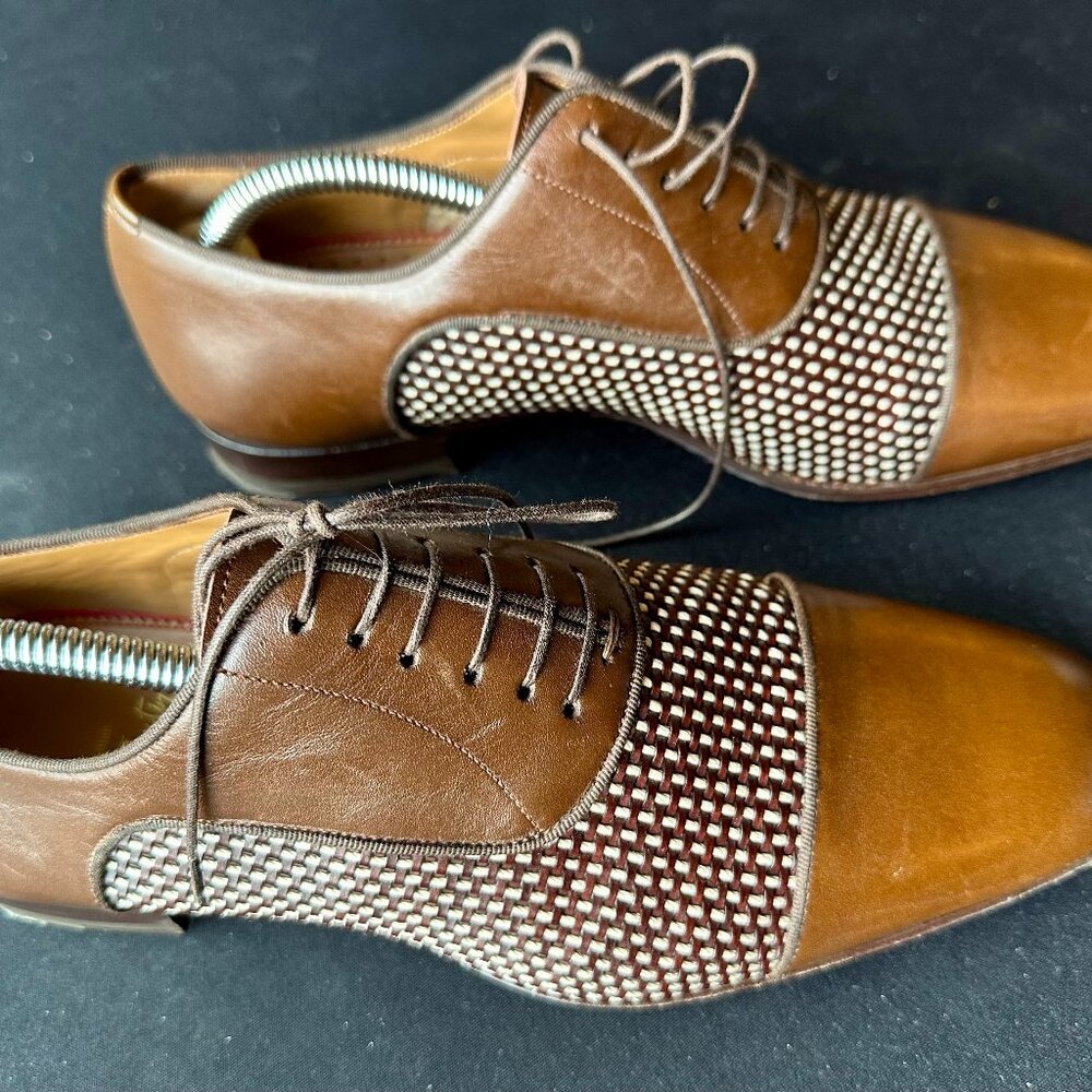 Brown Christian Louboutin Smooth Leather Oxford Shoes.  Size 41